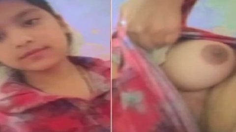 19yo virgin Desi teen boobs show selfie video