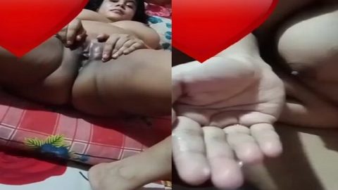 BBW wet pussy fingering live call to secret lover