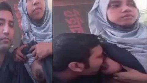Bangladeshi hijab girl boob sucking viral outdoor