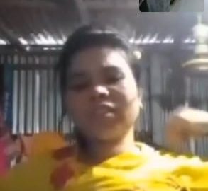 Bangladeshi village girl fingering pussy on video call