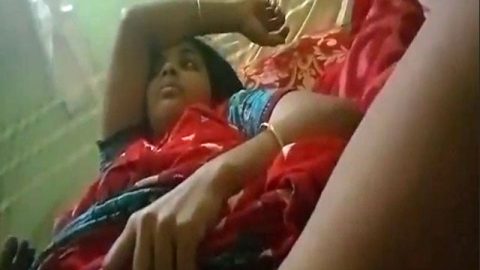 Bangladeshi village wife sex with hubby on cam