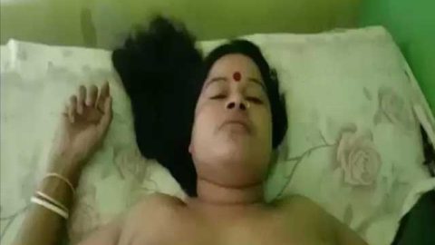 Bengali jousewife fucked hard by student