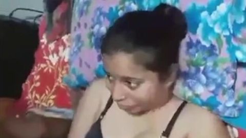 Bengali lusty boudi hot chudai with horny neighbour