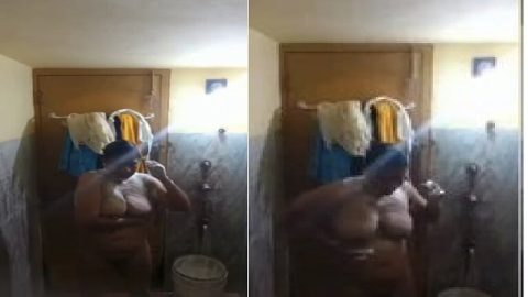 Big boobs aunty hidden cam nude bath capture