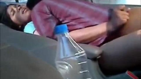 Chennai slutty girl intense sex in car with cab driver