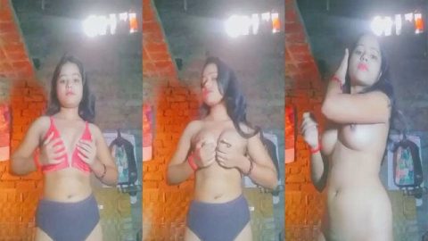 Dehati teen girl showing virgin boobs and pussy
