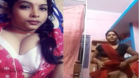 Desi Village Bhabhi Lifting Saree Pussy Show