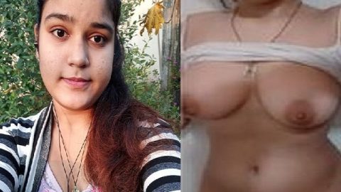 Desi cute girl boobs and pussy show in fsiblogs2