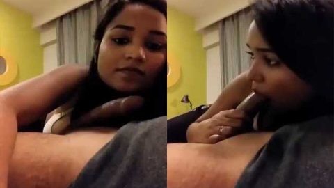 Desi girl impressing her boss with blowjob