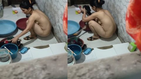 Desi girl nude washing clothes in hidden cam