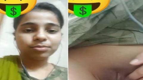 Desi girl pussy showing on viral sex video call