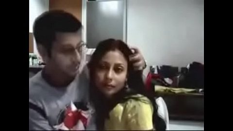 Desi xxx of a newly wed couple having romantic sex on their honeymoon
