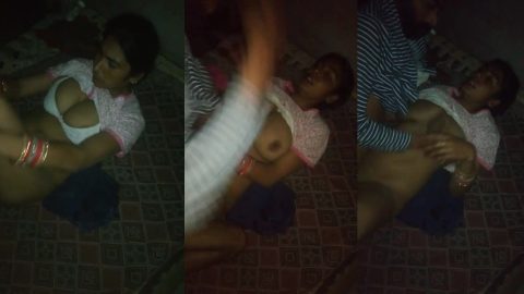 Desperate Patna bhabhi called lover at home to fuck her thirsty