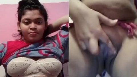GF showing black pussy and boobs sex MMS