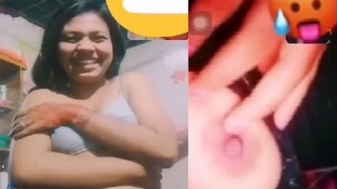 GF video call sex chat showing nude figure