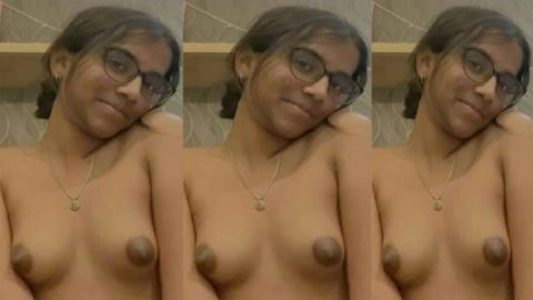 Honey girl sex with boyfriend in hotel