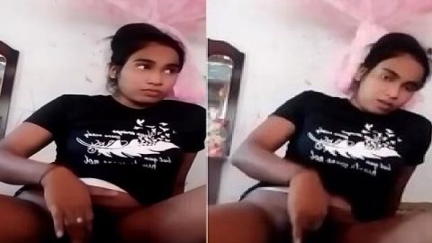 Indian horny girl fingering pussy viral clip