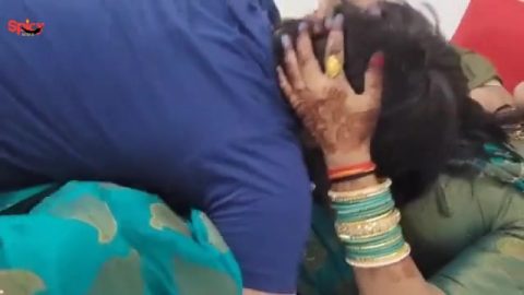 Indian housewife fucked by thirsty hubby after Karva Chauth over