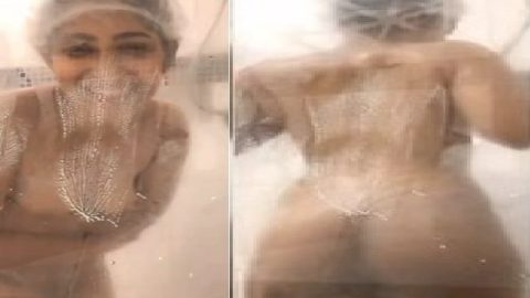 Indian sexy village girl nude bath live video call