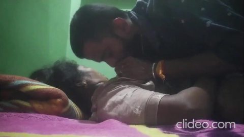 Kannada aunty gets sucked his big boobs from local gang member
