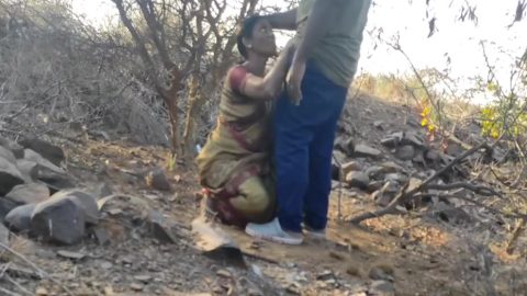 Marathi mature bhabhi and young man sensual outdoor sex mms