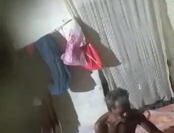 Old Bangla uncle opens up daughter-in-law's dress to fuck hot pussy