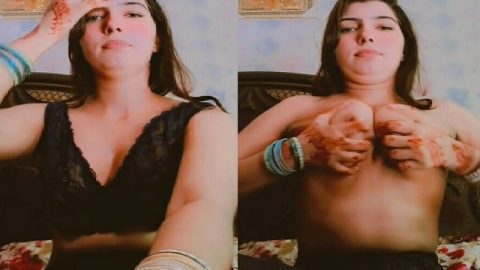 Paki maal topless sexy boobs showing viral MMS