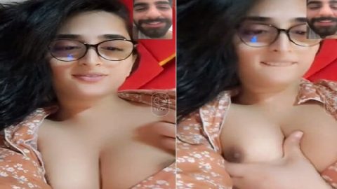 Paki sex girl boobs showing on viral video call