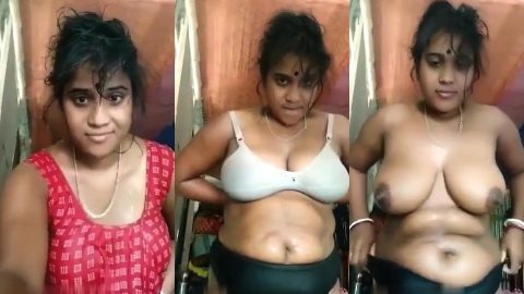 Slutty Kolkata boudi playing with tanker boobs and black nipples