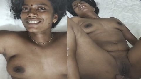 Tamil paid slut aunty in hotel room sex with customer