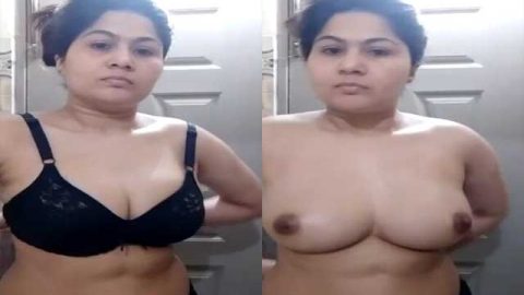 Beautiful Pakistani wife trying new Bra on cam