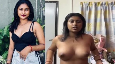 Beautiful cam girl nude show in private chat