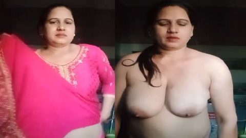 Big boobs bhabhi stripping salwar viral nude