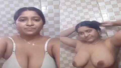 Big melons desi aunty viral nude bath for lover
