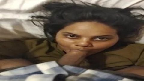 Busty Indian girl blowjob to Manager in hotel