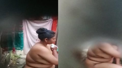 Busty MILF outdoor nude bath viral cam capture