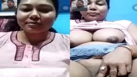 Cheating wife video call boobs and pussy expose
