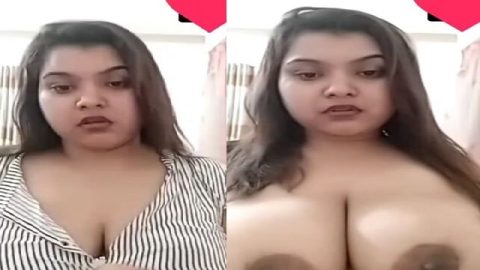 Chubby tanker maal huge boobs showing on video call