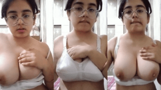 Chubby Girl Boob Tease Send
