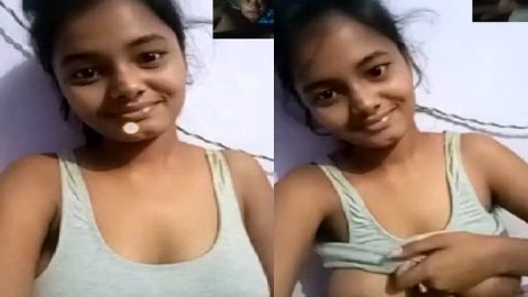 Cute Indian teen nudes on video call with lover