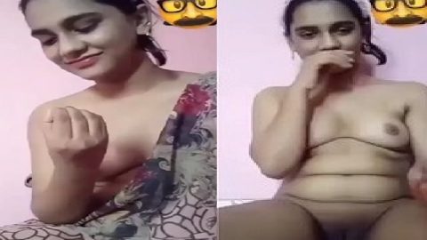 Cute girl naked Indian fingering viral live call