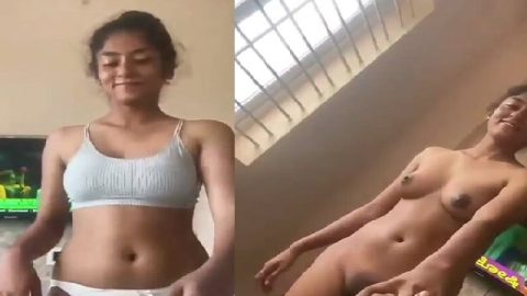 Cute girlfriend pussy Indian fingering viral sex
