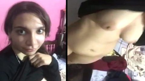 Cute girlfriend viral selfie big boobs and pussy