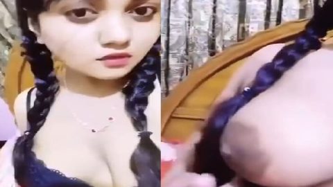 Desi white beauty girl boob show viral MMS