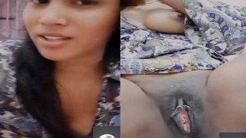 Early morning nude show with fingering of horny babe