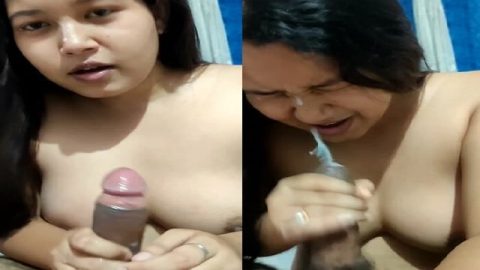 Facial cum sexy girl with hot Indian blowjob