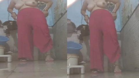 Friend mom nude bath caught on camera under the door