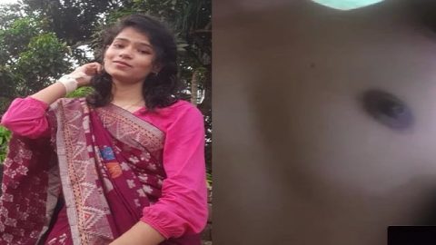 Hijab girl boobs show on viral video call sex chat
