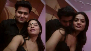Horny Bhabhi Steamy Devar Kiss and Lick Fest