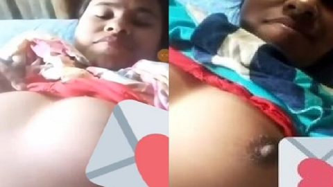 Horny village bhabhi viral boob show to lover